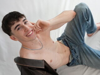 Calvin Brio